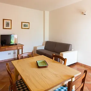  Appartamento Villa Cala Liberotto Italia