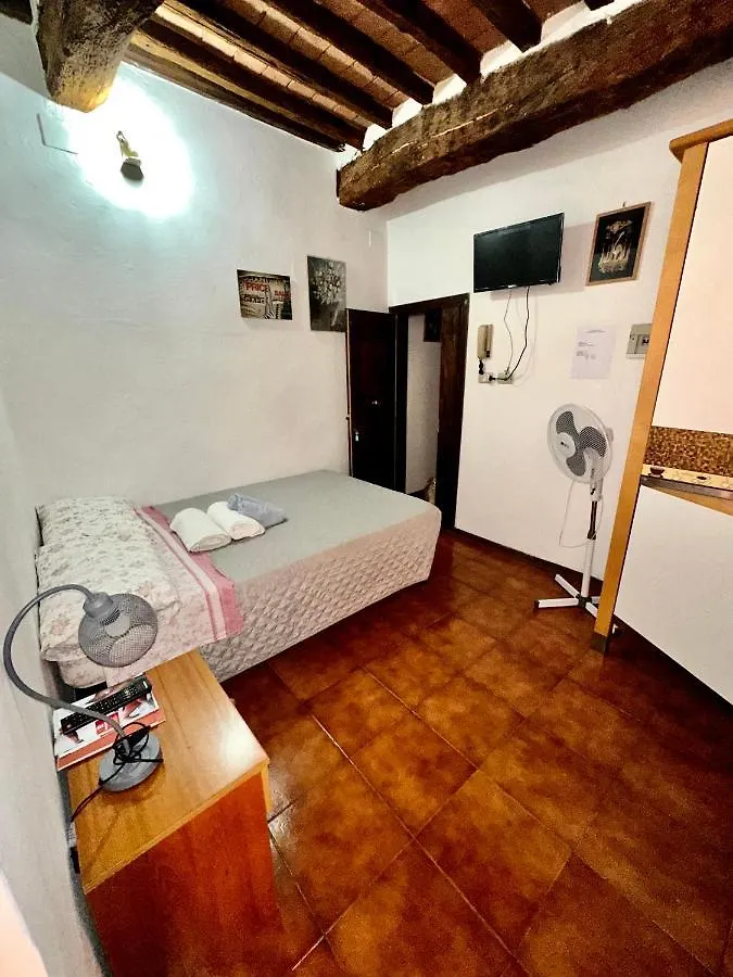 Centro Mini Monolocale Apartment Poggibonsi Italy
